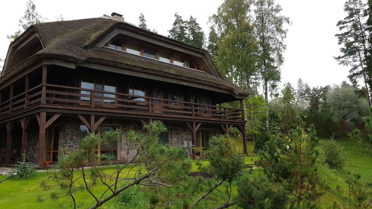 Dzeni Guest House Amatciems Bagian luar foto