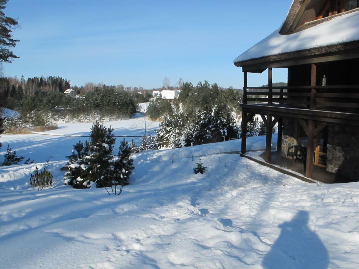 Dzeni Guest House Amatciems Bagian luar foto