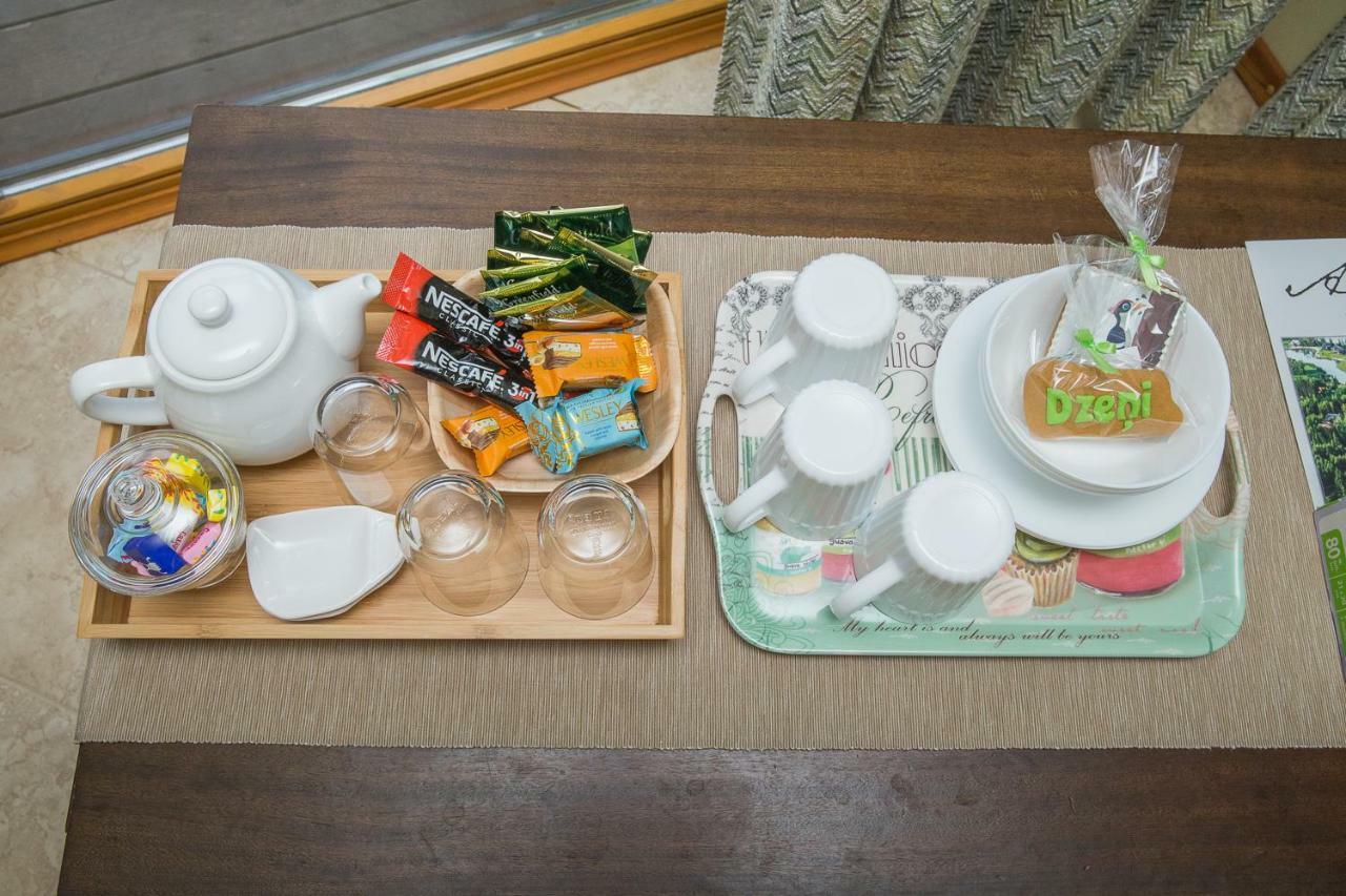 Dzeni Guest House Amatciems Bagian luar foto